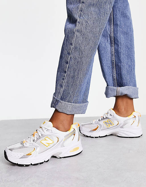 opslag Generator Afdaling New Balance 530 trainers in white and gold | ASOS