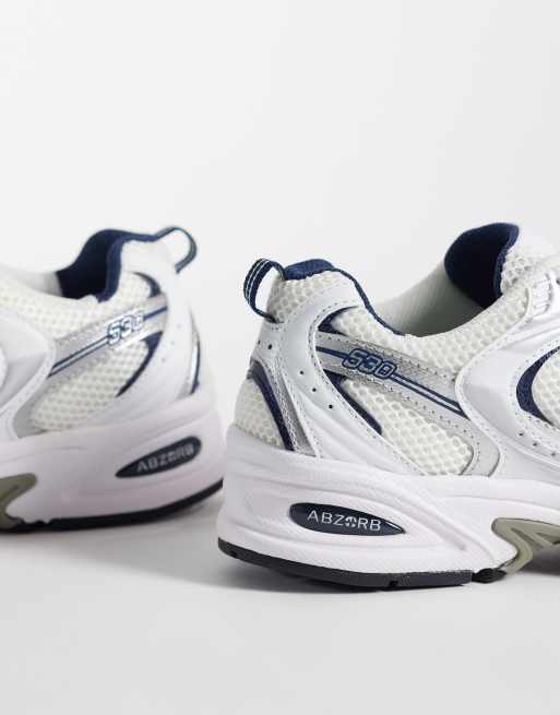 New Balance – 530 – Vita och grå träningsskor , 3 av 5