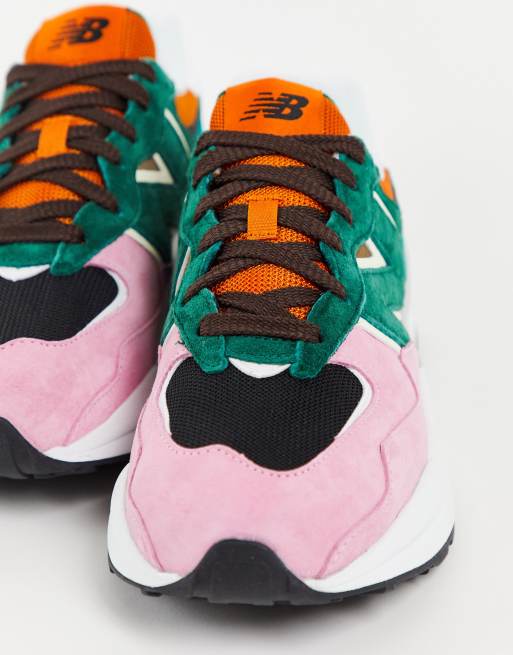 New Balance – 54/70 – Gröna blockfärgade träningsskor i mocka, 3 av 4