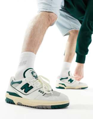 New Balance - 550 - Sneaker in Wollweiß und Grün