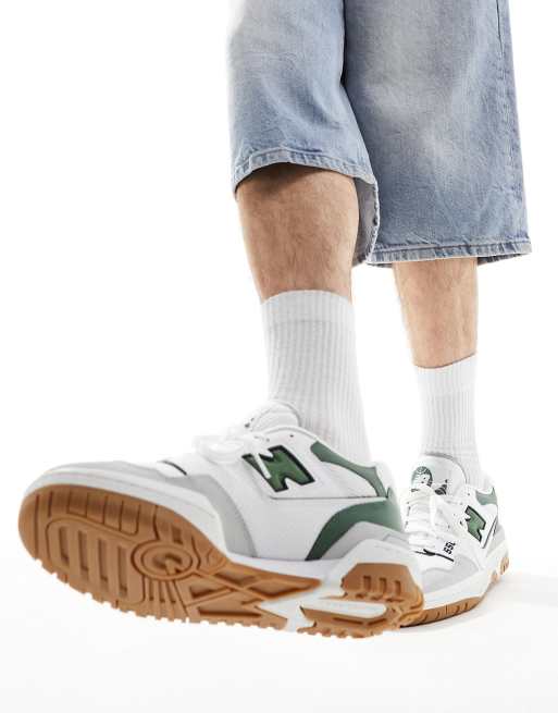 New Balance – 550 – Sneaker mit Zehenpartie in Weiß und Grün aus 