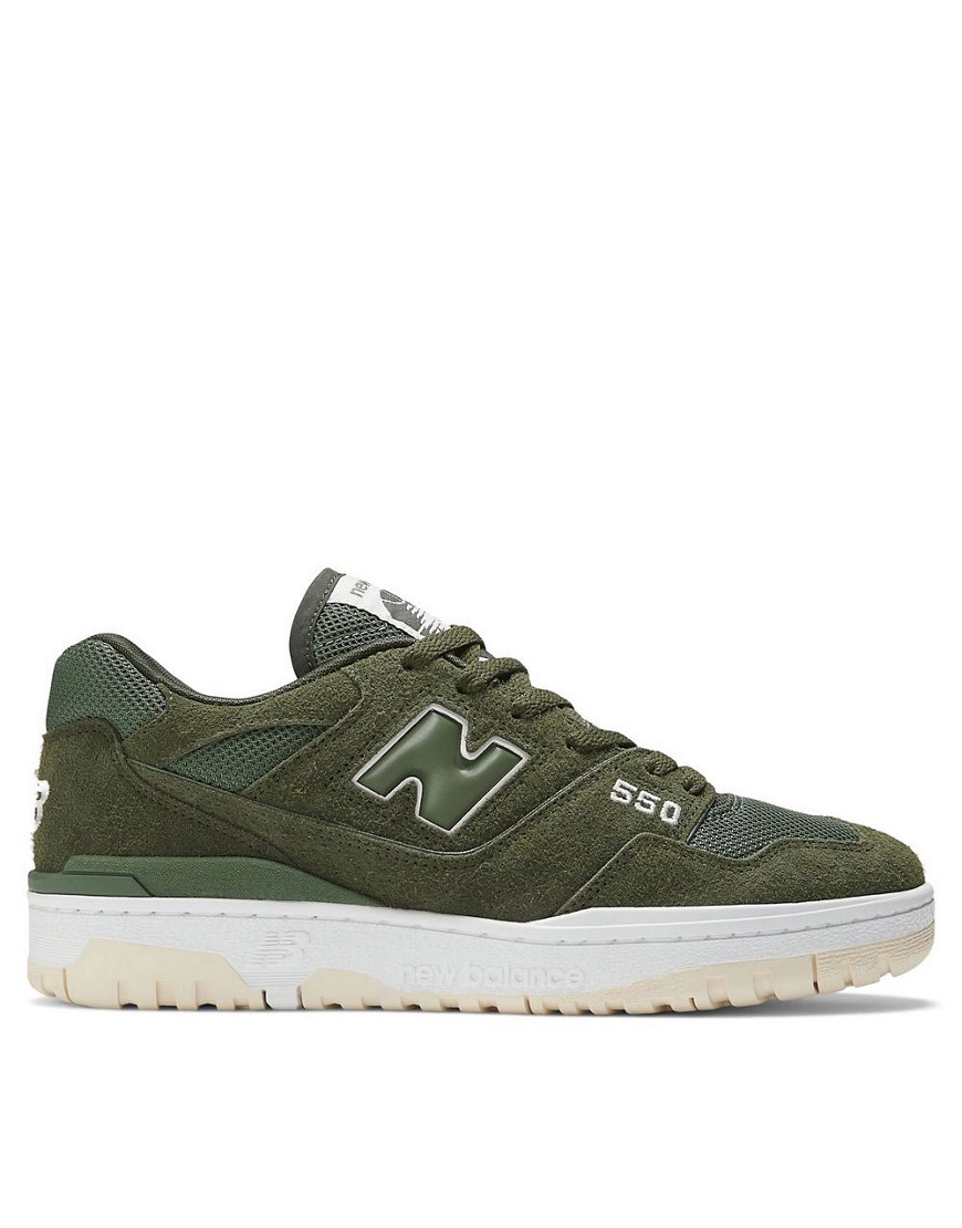 New Balance 550 trainers in green