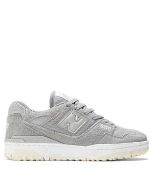 New Balance 550 trainers in grey