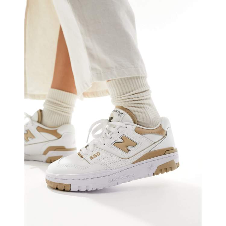 New Balance 550 trainers in white brown