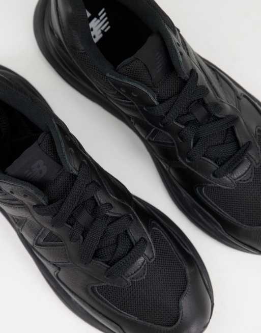 New Balance 57 40 Baskets en cuir Noir et blanc