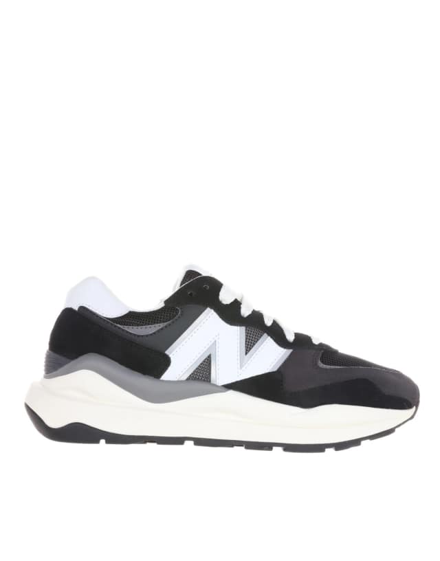 New Balance 57/40 sneakers in black