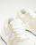 Thumbnail 3 van 4