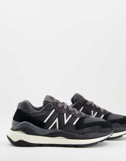 New Balance - 57/40 - Sneakers in zwart en grijs
