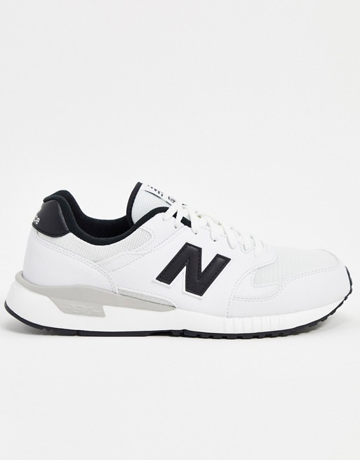 New Balance 570 trainers in white | Faoswalim