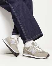 New Balance 574 sneakers in black 