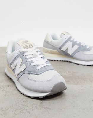 New Balance 574 sneakers in light gray 