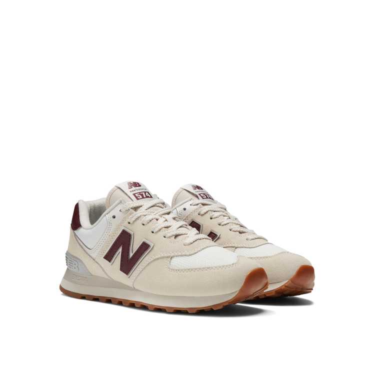 Goneryl Gladys Geheugen New Balance 574 sneakers in off white with burgundy detail | ASOS