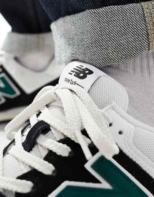 New Balance - 574 - Sneakers in zwart en groen, 3 van 5