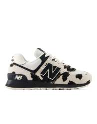 New Balance 574 trainers in black