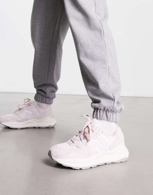 New balance best sale sneakers pink