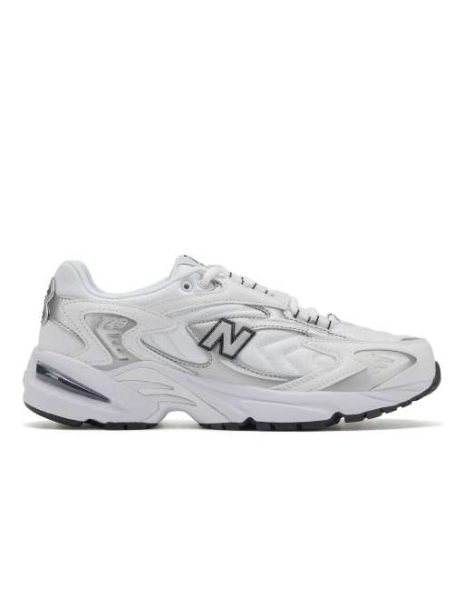 New Balance – 725 Premium – Buty sportowe w kolorze białym i srebrnym