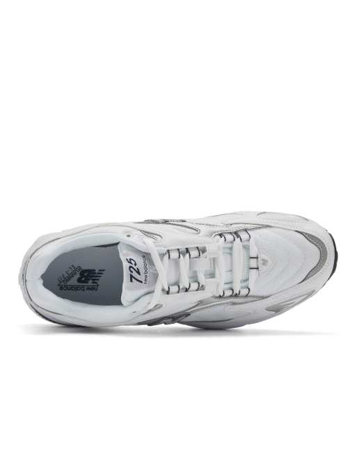 New Balance - 725 Premium - Sneakers i hvid og sølvfarve, 4 af 4