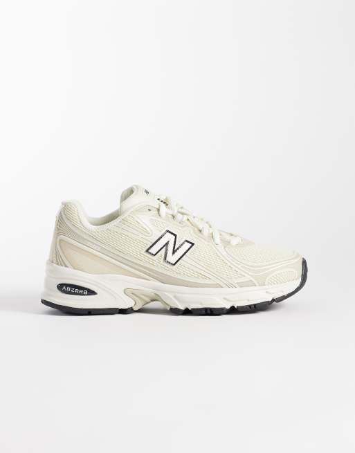 New Balance 740 buty sportowe w kolorze ivory