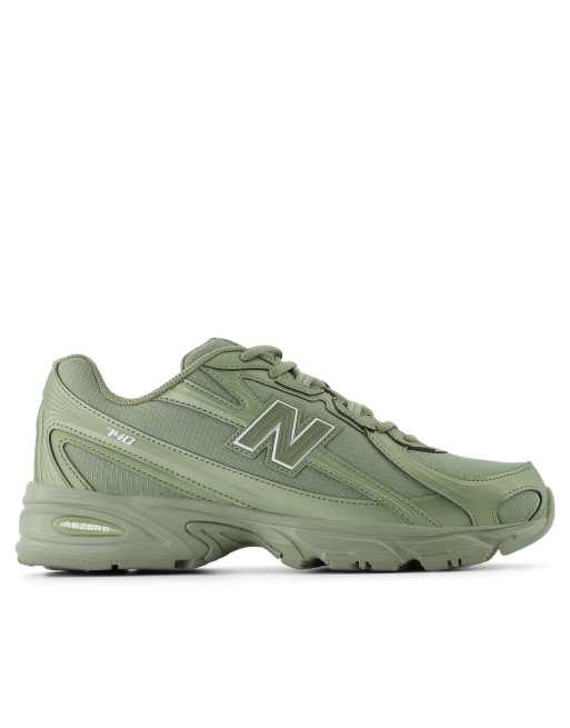 New Balance 740 in green