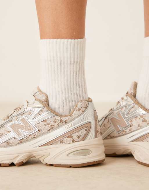 New Balance 740 lace sneakers in beige - exclusive to ASOS