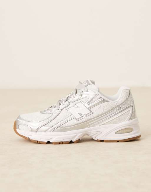 New Balance 740 lace sneakers in white - Exclusive to ASOS, 2 of 5