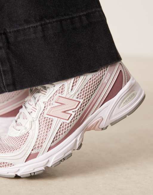 New Balance – 740 – Sneaker in Weiß und Hellrosa, 4 von 5