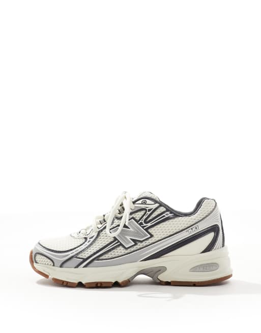 New Balance 740 sneakers in beige and gray - Exclusive to ASOS
