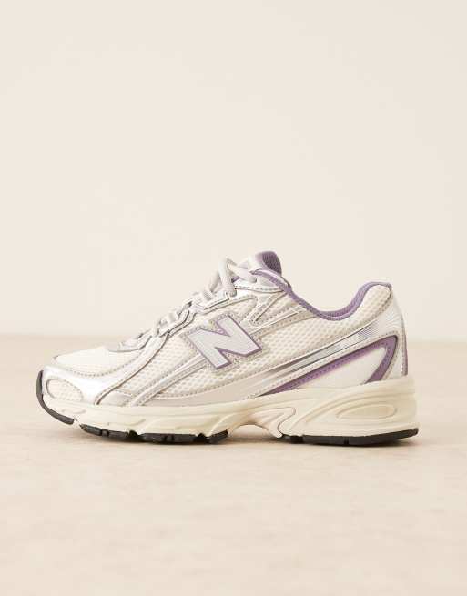 New Balance 740 sneakers in white and metallic , 2 of 5