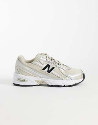  740 trainers in beige and black