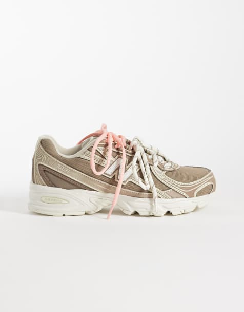 New Balance 740 trainers in brown - view 1