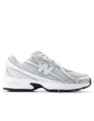  740 trainers in light grey and blue