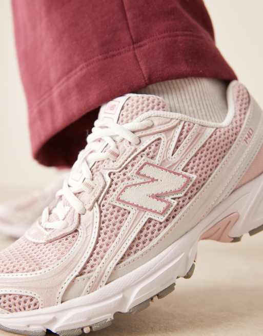 New Balance 740 trainers in pink, 4 of 5