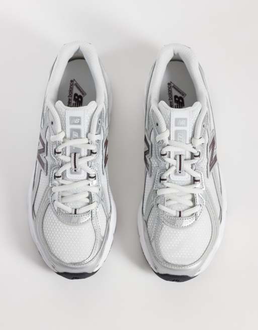 New Balance 740 trainers in white and burgundy, 2 of 5