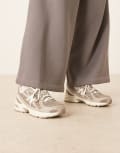 [New Balance] New Balance 740 unisex sneakers in brown and off white-Green 44 Dark green