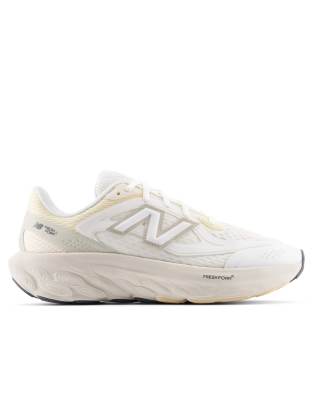 800 trainers in sea salt