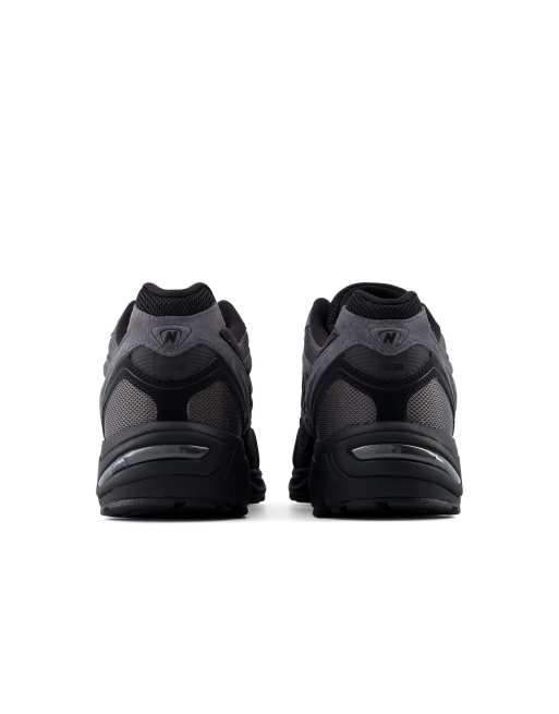 New Balance 880r trainers in magnet, 7 of 7