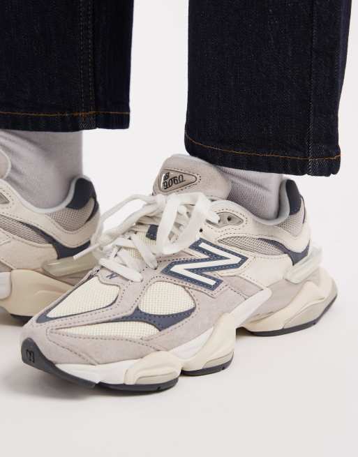 New Balance – 9060 – Grå och marinblå sneakers, 4 av 5