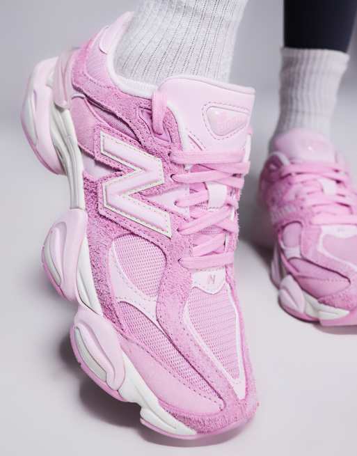 New Balance - 9060 - Overdye sneakers in roze, exclusief bij ASOS, 3 van 5