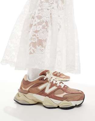 New Balance - 9060 - Sneaker in Rosa-Bunt