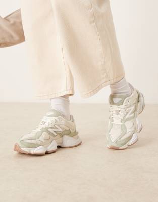 New Balance - 9060 - Sneaker in Wollweiß und Grün