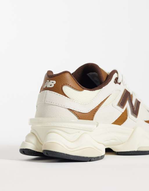 New Balance 9060 sneakers i hvid og brun, 2 af 5