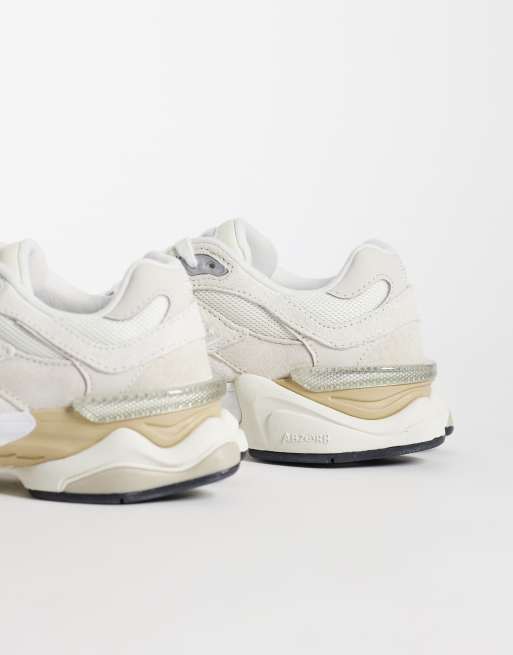 New Balance - 9060 - Sneakers in beige en zilver, 4 van 5