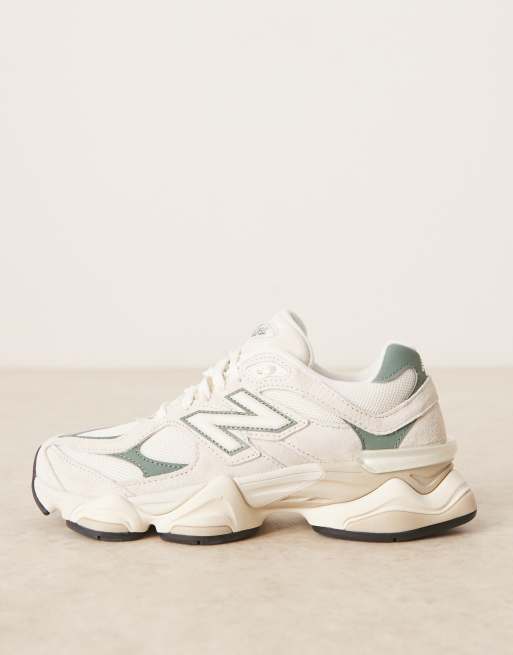 New Balance - 9060 - Sneakers in gebroken wit en groen, 2 van 5