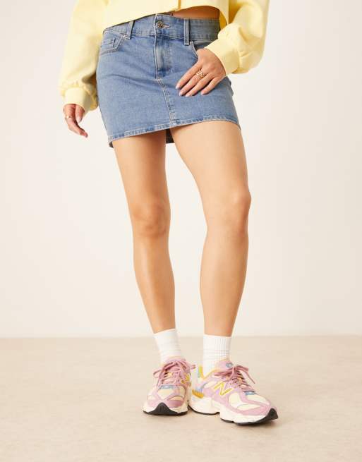 New Balance 9060 sneakers in pink and multi, 3 of 5