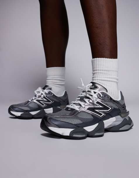New Balance 9060 trainers in dark grey - view 1