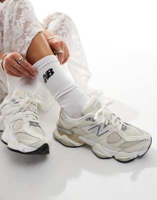 New Balance New Balance 9060 trainers in white and silver