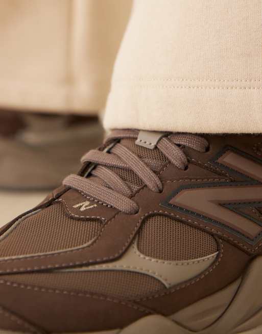 New Balance - 9060 - Uniseks sneakers in chocoladebruin, 4 van 5