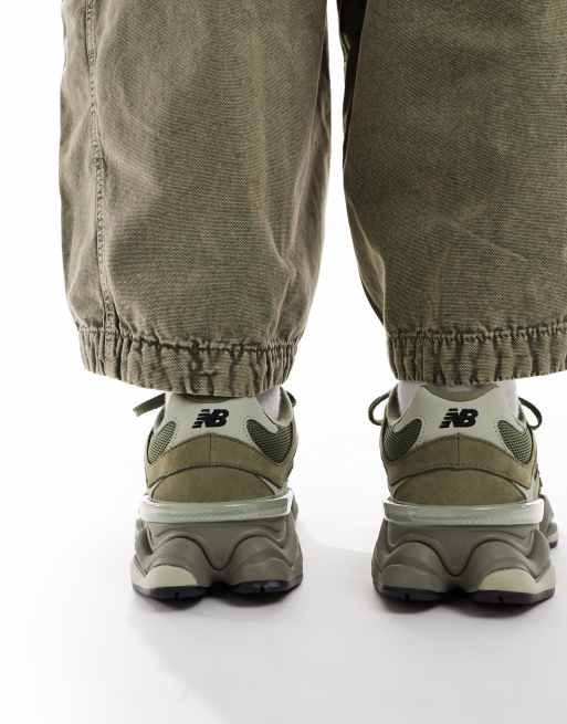 New Balance - 9060 - Uniseks sneakers in kaki, 3 van 5