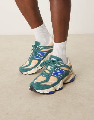 9060 unisex sneaker in multi with blue detail