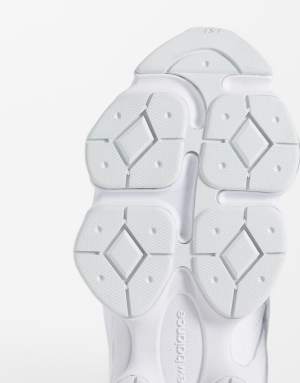 New Balance 9060 unisex trainers in triple white
